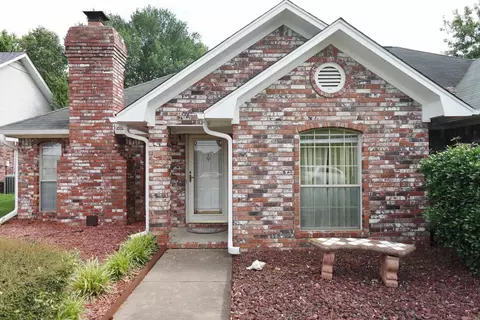 2911 Adam St, Conway, AR 72034 photo 2