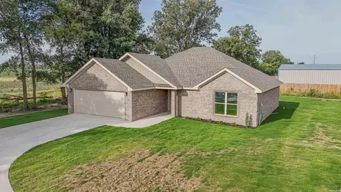 401 Arrowhead Rd, Trumann, AR 72472 photo 1