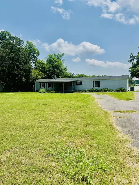 135 Fish Bayou Rd, Lake Village, AR 71653