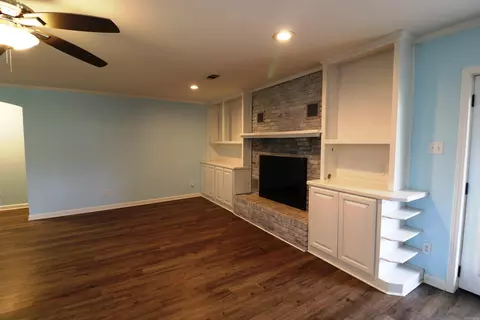 Living - 1616 E Hwy 89, Cabot, AR 72023 photo 6 of 8
