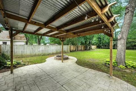 327 Locust St, Conway, AR 72034 photo 22