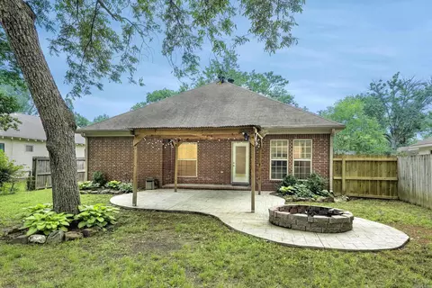 327 Locust St, Conway, AR 72034 photo 25