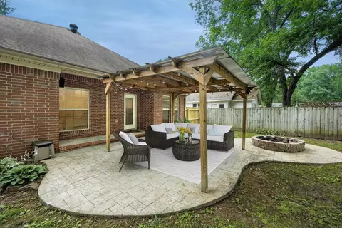 327 Locust St, Conway, AR 72034 photo 23