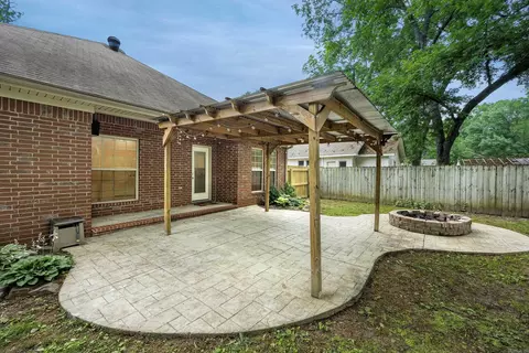 327 Locust St, Conway, AR 72034 photo 24