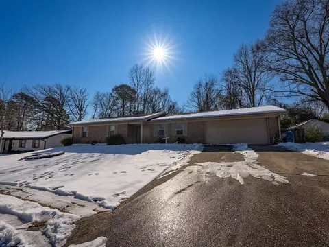5 Arcadia Cir, Bryant, AR 72022