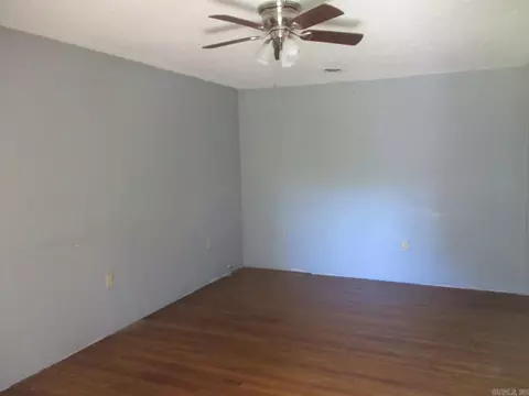 2908 Kenwood Rd, Pine Bluff, AR 71603 photo 2
