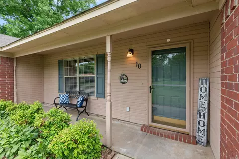 Exterior - 10 Pintail Dr, Conway, AR 72032 photo 5 of 10