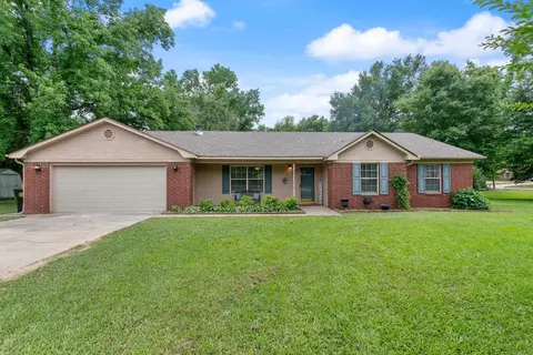 Exterior - 10 Pintail Dr, Conway, AR 72032 photo 2 of 10
