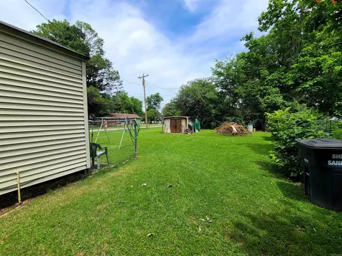 513 E Jackson, Piggott, AR 72454 photo 9