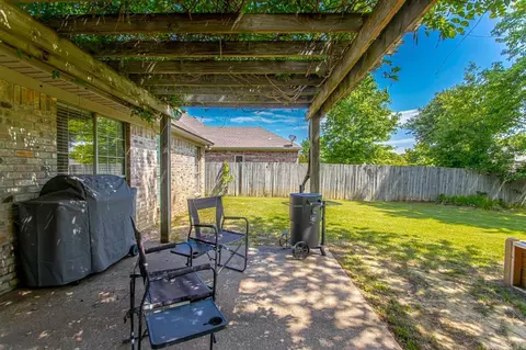 1560 John Bryant Dr, Conway, AR 72034 photo 2