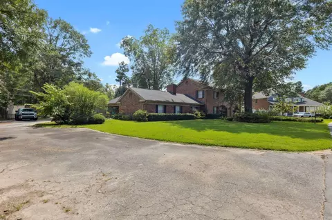 8 Elmwood Cir, Pine Bluff, AR 71603 photo 47