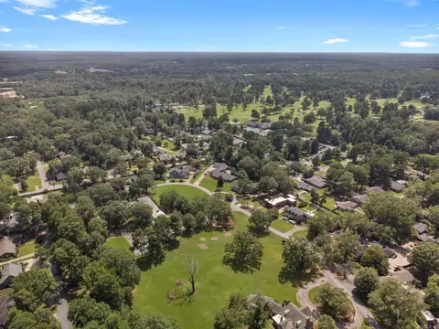 8 Elmwood Cir, Pine Bluff, AR 71603 photo 9