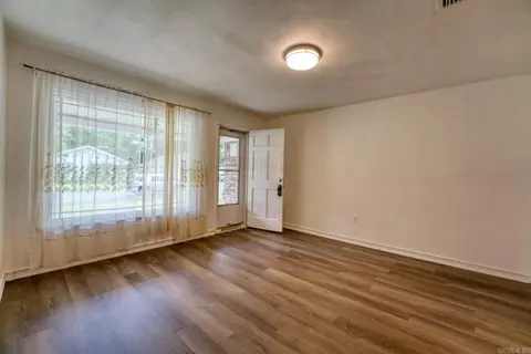 810 Hall St, Malvern, AR 72104 photo 4