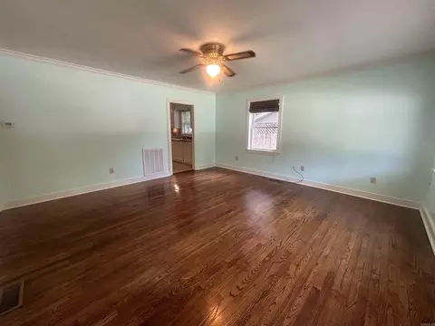 1405 E Moore, Searcy, AR 72143 photo 4