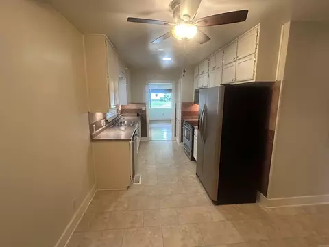 1405 E Moore, Searcy, AR 72143 photo 13