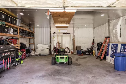 9612 Perry Rd, Bauxite, AR 72011 photo 4