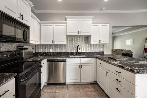 9612 Perry Rd, Bauxite, AR 72011 photo 5