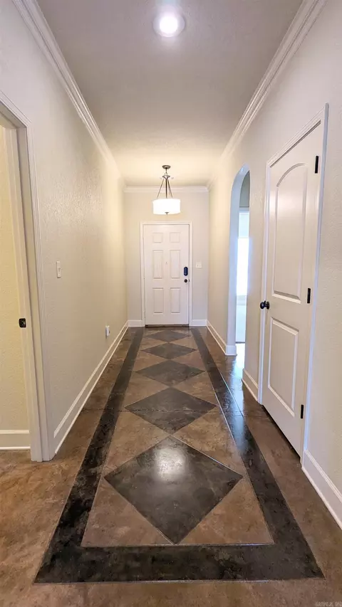 1225 Crosspoint, Conway, AR 72034 photo 5