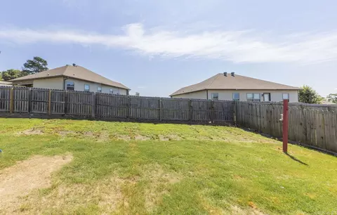 Exterior - 1140 Meadows Dr, Benton, AR 72019 photo 4 of 4