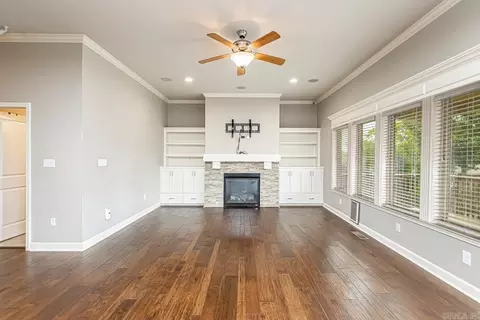 Living - 315 Cedar Dr, Bryant, AR 72022 photo 1 of 7