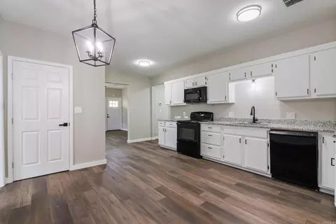 710 Fifth Ave, Conway, AR 72032 photo 4
