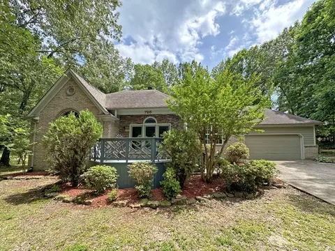 725 Davidson Cir, Edgemont, AR 72044