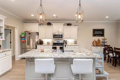 Kitchen - 183 Hudson Branch Dr, Austin, AR 72007 photo 2 of 5