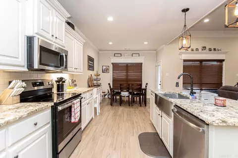 Kitchen - 183 Hudson Branch Dr, Austin, AR 72007 photo 5 of 5