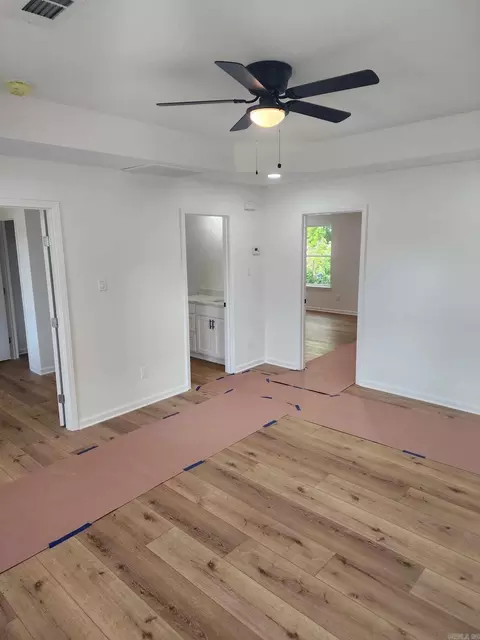 Entry Way - 303 E Center St, Beebe, AR 72012 photo 1 of 4