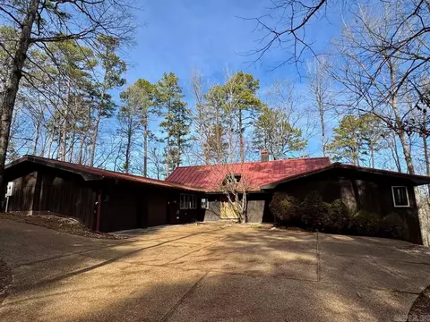 21 Vuesta Ln, Hot Springs Village, AR 71909