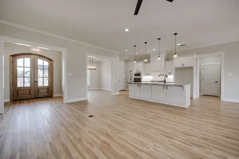 2308 Bridgegate Dr, Conway, AR 72034 photo 2