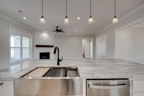 2308 Bridgegate Dr, Conway, AR 72034 photo 11