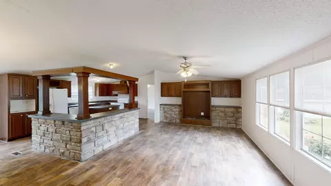 135 Maple St, Sedgwick, AR 72465 photo 2