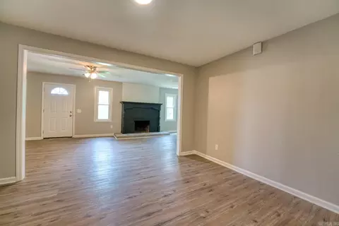 627 Mcbee St, Malvern, AR 72104 photo 5