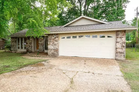7 Cedaridge Dr, Jacksonville, AR 72076 photo 2