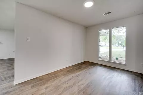 7 Cedaridge Dr, Jacksonville, AR 72076 photo 8