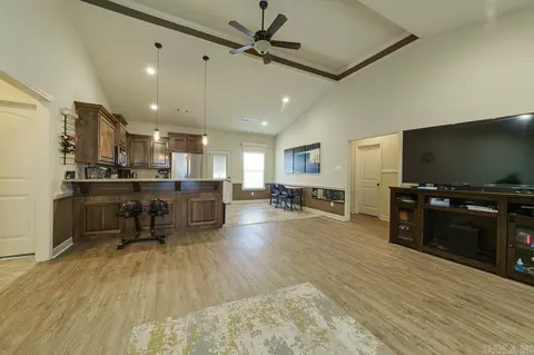 741 Mango Loop, Austin, AR 72007 photo 4