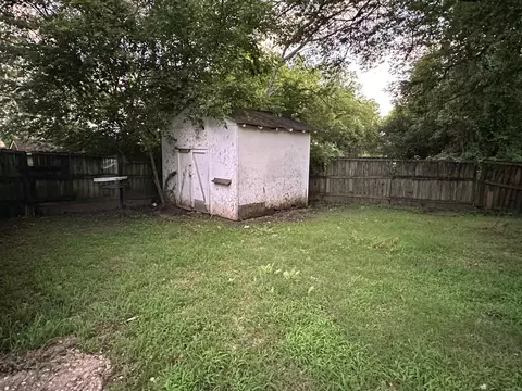 807 S Richards St, Benton, AR 72015 photo 16