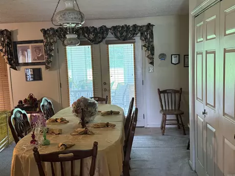 Dining - 1300 E 34th Ave, Pine Bluff, AR 71601 photo 1 of 1