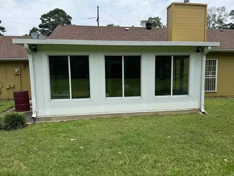 Exterior - 1300 E 34th Ave, Pine Bluff, AR 71601 photo 5 of 10