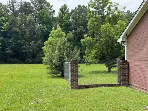 Exterior - 1300 E 34th Ave, Pine Bluff, AR 71601 photo 9 of 10