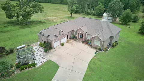 Exterior - 425 Tomahawk Ln, Bismarck, AR 71929 photo 10 of 12