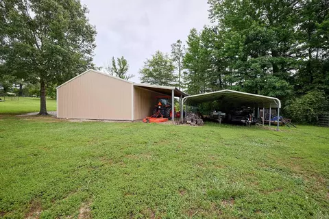Exterior - 425 Tomahawk Ln, Bismarck, AR 71929 photo 3 of 12