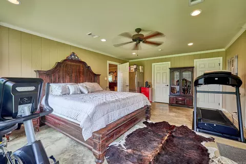 Bedroom - 425 Tomahawk Ln, Bismarck, AR 71929 photo 4 of 5