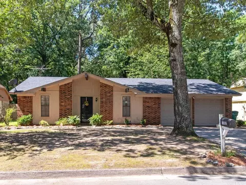 1502 Blackhawk Ridge Ln, Pine Bluff, AR 71603 photo 1