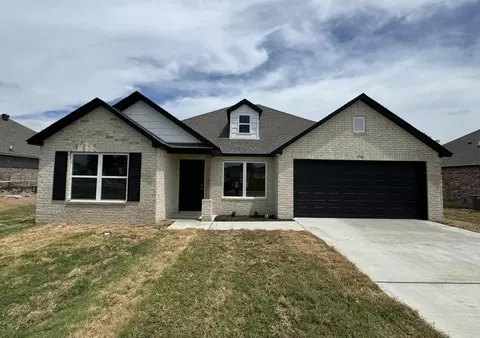 1716 Waycross Dr, Searcy, AR 72143