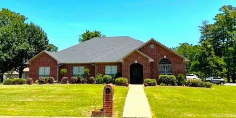 102 Silverleaf Cv, White Hall, AR 71602 photo 1