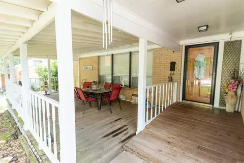 Exterior - 512 N Express St, Paris, AR 72855 photo 2 of 4