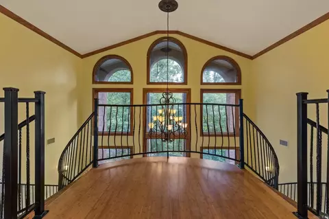 Entry Way - 61 Bald Eagle, Paron, AR 72122 photo 5 of 6