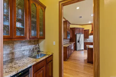 Kitchen - 61 Bald Eagle, Paron, AR 72122 photo 1 of 3